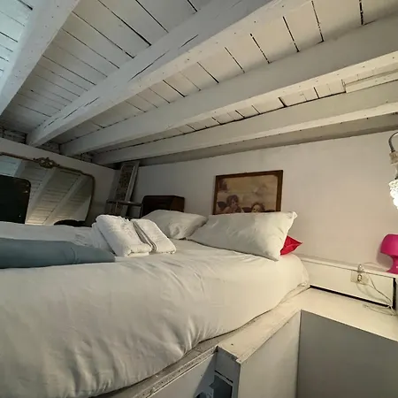 Lovelyloft, Via Meda Apartment